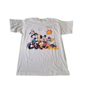 Vintage Disney T Shirt White Size Large Myrtle Beach Single Stitch Graphic Print
